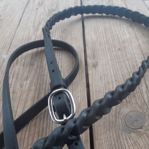 Cordeo, neck rope, leather, leather craft, braided leather, horse tack, liberty horse riding Liberty Horse, Leather Ideas, Braided Leather, Horse Riding, Be Perfect, Hand Made, Premium Quality, Braids, Horses