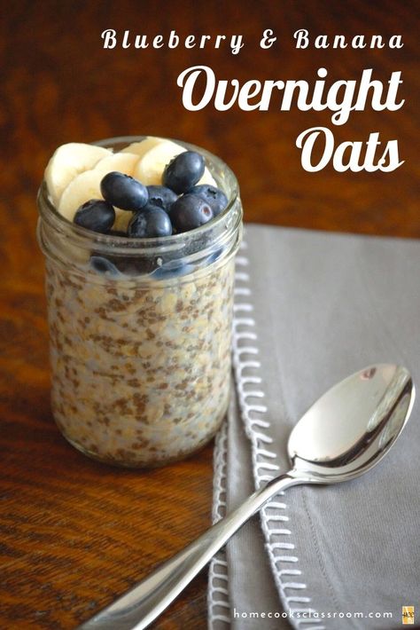 Our easy recipe for blueberry & banana overnight oats is the perfect thing for a healthy morning. As the name suggests it all starts the night before by mixing oats, chia seeds, and milk in a jar. Then the next morning it's all soaked and softened which means all you have to do is top it off with some blueberries and bananas. It's really that easy! Blueberry Banana Overnight Oats, Chia Seed Oatmeal, Overnight Oats Recipe Easy, Overnight Oats In A Jar, Best Overnight Oats Recipe, Blueberry Overnight Oats, Chia Overnight Oats, Oat Recipes Healthy, Chia Recipe