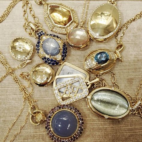 Gold Lockets, Monica Rich Kosann, Romantic Jewellery, Gold Locket, Be Great, Jewelry Inspo, Bergdorf Goodman, Chain Pendants, Mother Day Gifts