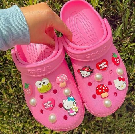 Sanrio Crocs, Hello Kitty Crocs, Crocs Aesthetic, Pink Crocs, Crocs Fashion, Wednesdays We Wear Pink, Lifestyle Influencer, Hype Shoes, Hello Kitty Items