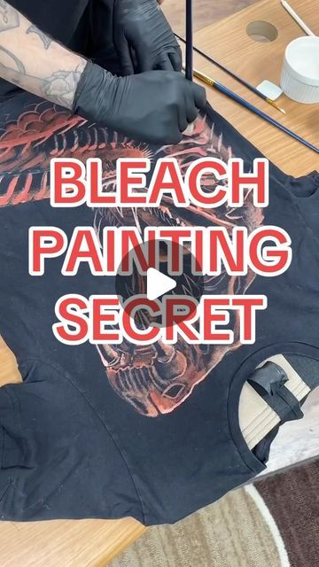 𝐘𝐞𝐭𝐢 𝐓𝐞𝐚𝐫𝐬 on Instagram: "Gonna be knocking out some more shirts this week yall 💯🤘 hit me up if you wanna buy them when you see them on my story 💸 #bleachart" Tshirt Painting For Men, Diy Shirt Ideas Paint, Bleach Dye Shirts Design, Diy Painted Shirt, Bleach Art On Clothes, Bleach Tee Shirt Ideas, Bleach Painting Jeans, Diy T Shirt Ideas Paint, Bleaching Shirts Diy