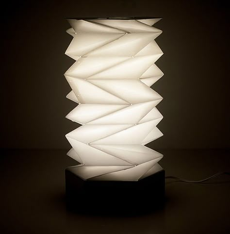 Origami Light, Origami Tessellation, Origami Light Fixture, Origami Lights, Inspiring Outdoor Spaces, Origami Lamp, Book Lamp, Origami Patterns, Mood Lamps