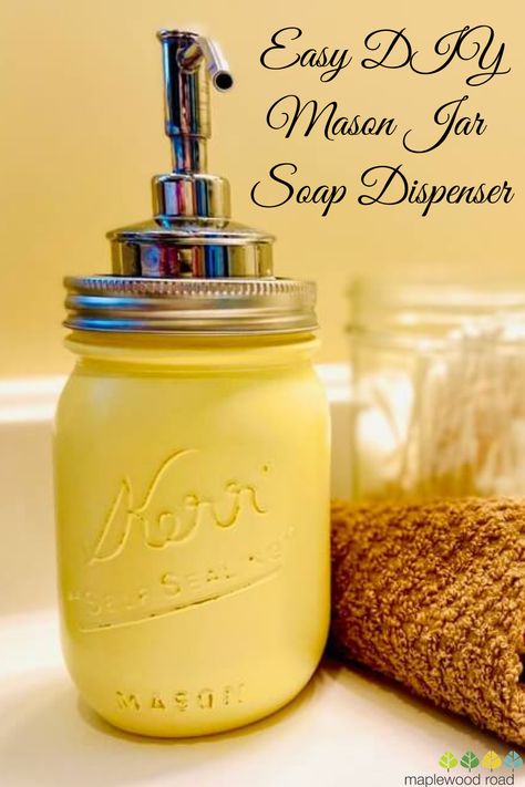 Soap Dispenser Diy, Mason Jar Soap Dispenser, Color Home, Diy Upcycle, Soap Pump, Upcycle Recycle, Amazing Diy, Crafts Diy, Soap Dispenser