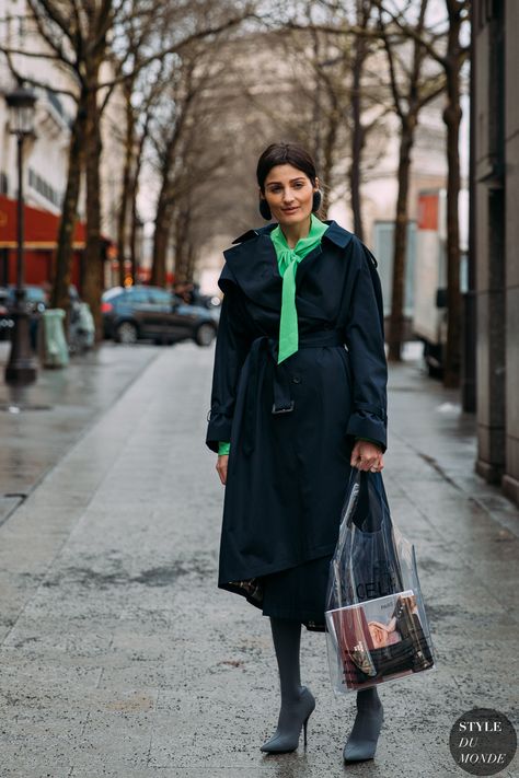 Irina Linovich by STYLEDUMONDE Street Style Fashion Photography FW18 20180302_48A7268 Street Look, Street Fashion Photography, Fashion Week Street Style, Fashion Books, Street Chic, Star Fashion, Fashion Photo, Fashion Blog, Cool Style