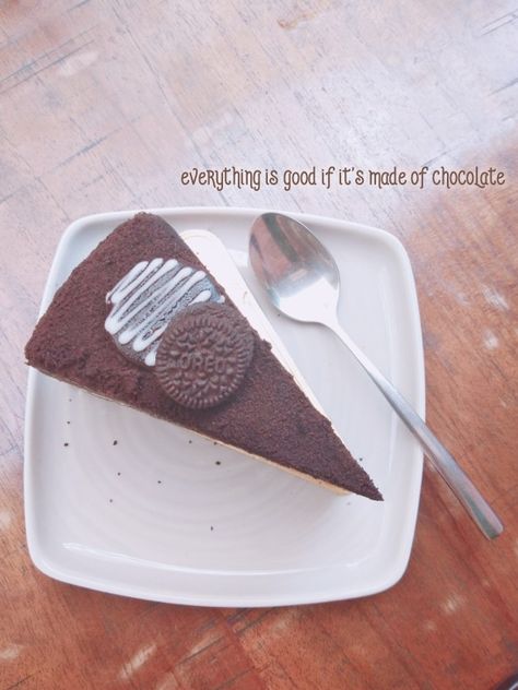 Its little quotes from choco cakes lovers Dessert Lover Quotes, Cake Lover Quotes, Chocolate Cake Quotes, Cake Quotes, Little Quotes, Little Things Quotes, Lovers Quotes, Cake Lover, Dessert Lover