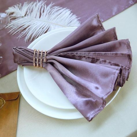 5 Pack - 20"x 20" Violet Amethyst Satin Linen Napkins | eFavorMart Purple Napkins, Restaurants For Birthdays, Wedding Dinner Napkins, Napkins For Wedding, Fall Napkins, Restaurant Party, Thanksgiving Napkins, Decorative Napkins, Cloth Dinner Napkins