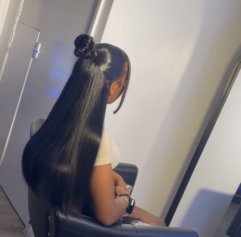 Burgundy Hair Dye, Barbie Hairstyle, Braided Hairstyles For Black Women Cornrows, Weave Ponytail Hairstyles, Sleek Ponytail Hairstyles, Lace Fronts, Black Ponytail Hairstyles, Edges Hair, Quick Weave Hairstyles