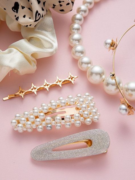 Hair Accessories Photography, Accessories Photography, Hair Photography, Hair Therapy, Chubby Fashion, Hair Accessories Pearl, Hair Accessories Set, Hair Accessories Clips, Hair Hoop