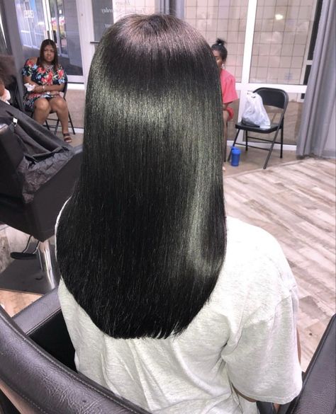 Shoulder Length Hair Silk Press, Silk Press Natural Hair Long Layers, Long Healthy Hair Black Women, Blowouts On Black Women, Straight Silk Press Natural Hair, Healthy Natural Hair Black Women, Healthy Hair Black Women, Silk Press Natural Hair Medium Length, Silk Press Medium Length Hair