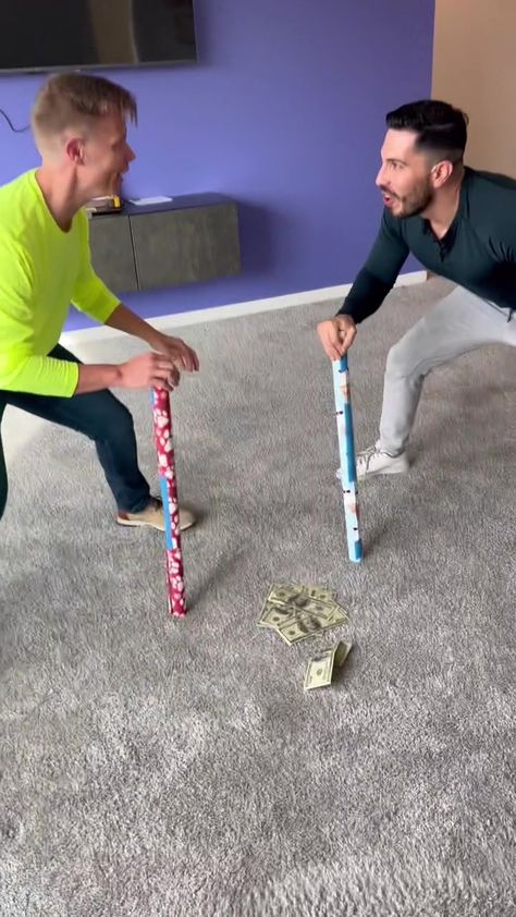 Money And Spatula Game, Spatula Game With Money, Money Spatula Game, Wrapping Paper Game, Games To Win Money, Money Games For Adults, Christmas Tree Game, Minus Two, Xmas Wrapping Paper