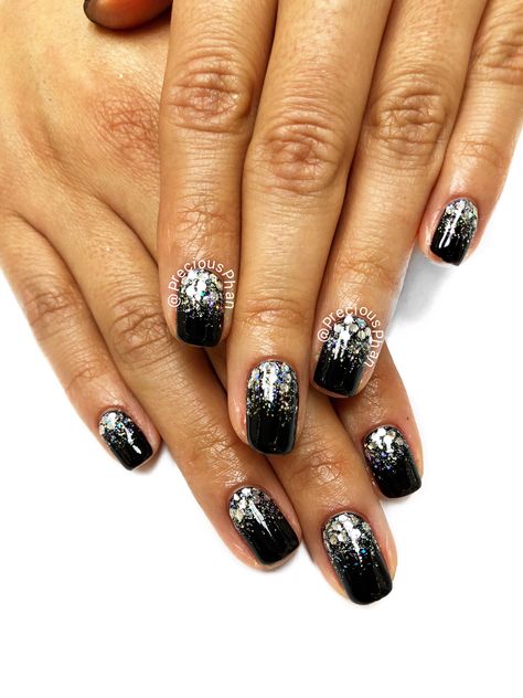 Bow Tie Nails, Sliver Nails, Black Nails With Glitter, Ombre Nails Glitter, Sparkle Nails, Cute Gel Nails, Kawaii Nails, Opi Nails, Nail Designs Glitter