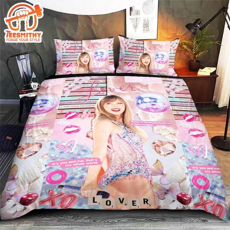 Taylor Swift Singer 3D Bedding Set Introducing our Bedding Set, crafted for unparalleled comfort and style. Made from premium materials, it includes a soft duvet cover, coordinating pillowcases, and a fitted sheet. With a range of designs and sizes, our bedding sets effortlessly elevate any bedroom decor. Transform your space into a cozy sanctuary with our luxurious Bedding Set, where comfort meets elegance. Tailored for the trendsetting individual inspired by:   Photos Of Taylor Swift Sing Girly Party Ideas, Taylor Swift Merchandise, 3d Bedding Sets, Photos Of Taylor Swift, Luxurious Bedding, 3d Bedding, Taylor Swift Cute, Taylor Swift Music, Soft Duvet Covers