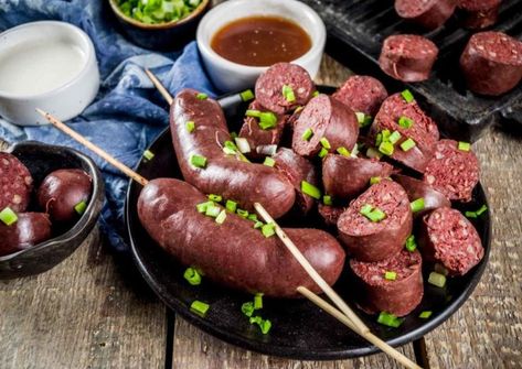 Boudin Side Dishes, Blood Sausage, Stuffing Ingredients, Pork Meat, Food Street, Global Cuisine, Exotic Food, Great Appetizers, Cooking Instructions