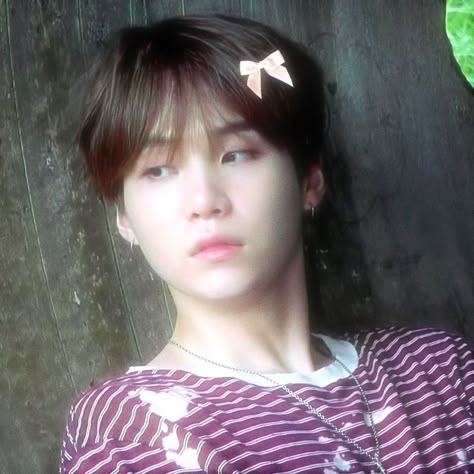 Yoongi icon Yoongi Profile Pic, Min Yoongi Cute, Yoongi Pfp, Yoongi Aesthetic Icon, Suga Icons, Suga Aesthetic, Yoongi Aesthetic, Suga Icon, Yoongi Icon