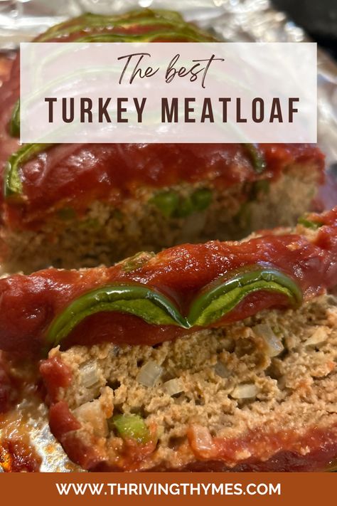 This turkey meatloaf is the ultimate comfort food and the healthier version of the classic beef meatloaf. Not only is it easy to make, but it pairs so well with many delicious sides! Turkey Meatloaf With Zucchini, Turkey Meatloaf With Mushrooms, Turkey Meatloaf With Veggies, Meatloaf Turkey, Turkey Meatloaf Recipe, Low Carb Turkey Meatloaf, Turkey Meatloaf Healthy, Turkey Burger Recipes Healthy, Turkey Meat Recipes