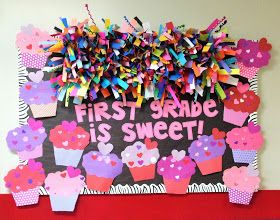 Candy Bulletin Boards, Candy Theme Classroom, February Bulletin Boards, October Bulletin Boards, November Bulletin Boards, Valentine Bulletin Boards, Kindergarten Bulletin Boards, Thanksgiving Bulletin Boards, Valentines Day Bulletin Board