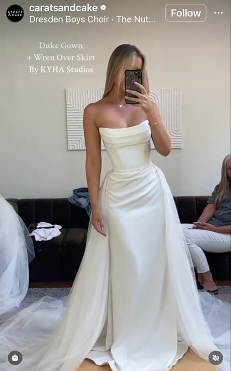 Wedding Gowns With Buttons Down The Back, Silk Sweetheart Wedding Dress, Mermaid Wedding Dress No Lace, Clean Bridal Dress, Simple Wedding Dress Corset Top, Simple Ethereal Wedding Dress, Ruched Waist Wedding Dress, Wedding Dresses Garden Outdoor, Classic Glam Wedding Dress