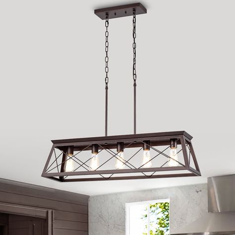 When you need a lamp to illuminate your beloved home and create a romantic atmosphere. This 5-light kitchen island light fills your room with light, adding a classic and retro feel. Reno House, Metal Kitchen Island, Kitchen Island Light, Linear Pendant Light, Kitchen Island Linear Pendant, Island Dining, Light Kitchen Island, Vintage Pendant Lighting, Suspension Vintage