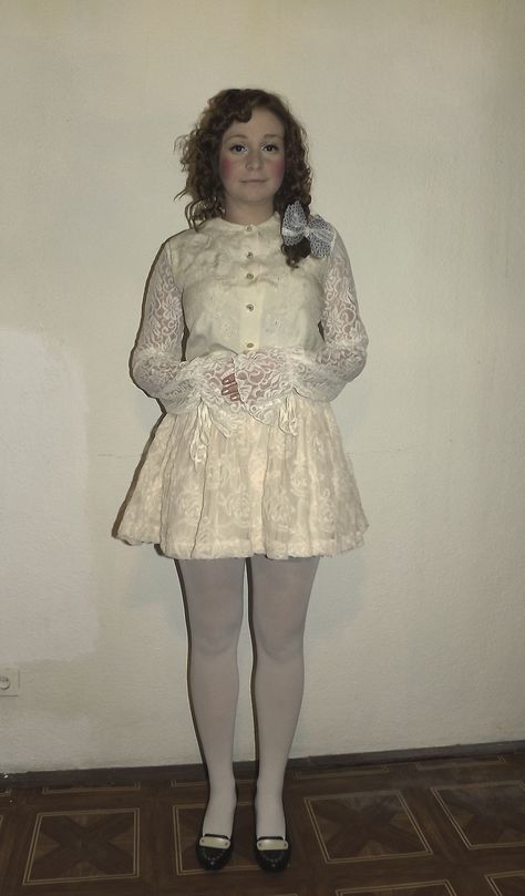 My "porcelain doll" halloween costume Porcelain Dolls Costume, Doll Halloween Costume Aesthetic, Creepy Porcelain Doll Costume, Haunted Doll Halloween Costume, Baby Doll Costume For Women, Vintage Doll Costume, Doll Costume Aesthetic, Porcelain Doll Halloween Costume, Victorian Doll Costume