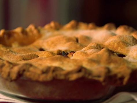 Apple Pie with Leaf Lard Crust Bourbon Apple Pie, Blackberry Pie, Blackberry Recipes, Strawberry Pie, Pastry Blender, Crust Recipe, Food Network, Pie Crust, Pie Recipes