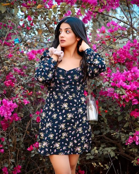 Aryanshi Sharma on Instagram: “Happiness over everything ✨💜” Western Outfits Photography, Photo Pose For Women In Frock, One Piece Photoshoot Poses Couple, Photography Poses For Short Women, Poses On One Piece Dress Short, Photo Poses One Piece, Short Frocks Poses, Photo Poses For Frock, Short Frok Photo Poses