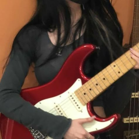 female guitarist Guitarist Girl Aesthetic, Guitar Girl Aesthetic, Female Guitarist Aesthetic, John 5 Guitarist, Guitarist Aesthetic, Guitarist Girl, Girl Playing Guitar, Bass Guitar Notes, Bass Guitar Chords