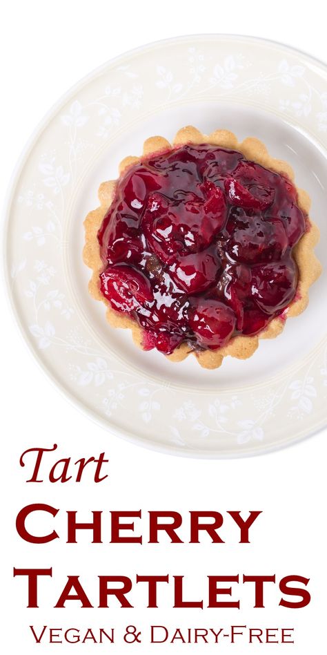 Cherry Tartlets, Alt Crafts, Cherry Tarts, Vegan Frozen Dessert, Vegan Tart, Tart Cherries Recipes, Party Food Catering, Mini Tartlets, Vegan Pies