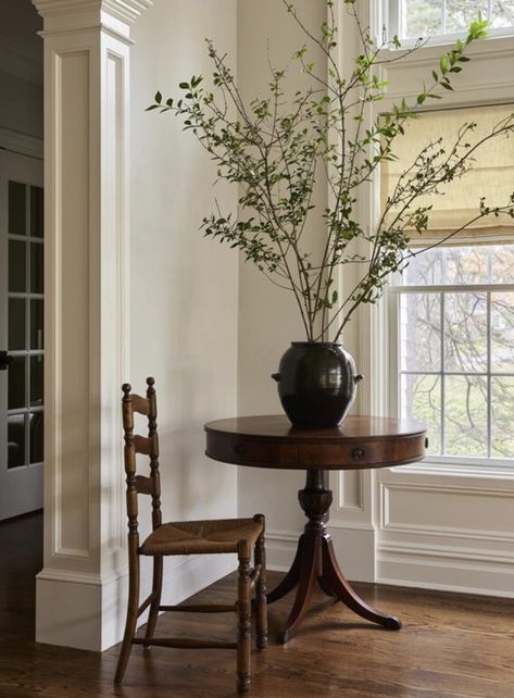 Nicole Franzen, Cedar Shingle, Entrance Hallway Ideas, Earthy Palette, Elegant Interiors, Hallway Ideas, Room Interior Design, Entrance Hallway, Drawing Room