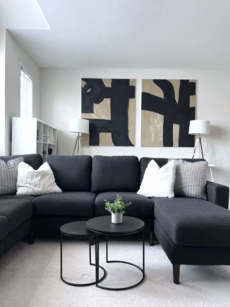 Cozey Sofa, Black Sofa Living Room, Black Living Room Decor, Apartment Decorating Living, Living Room Decor Gray, Apartment Living Room Design, Open Concept Living Room, Black Living Room, Future Apartment Decor