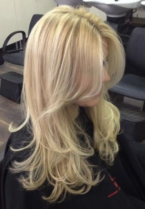 Blonde Layered Hair, Perfect Blonde Hair, Summer Blonde Hair, Light Blonde Hair, Hairstyles For Layered Hair, Blonde Hair Inspiration, Blonde Hair Looks, Blonde Hair With Highlights, Haircuts Straight Hair