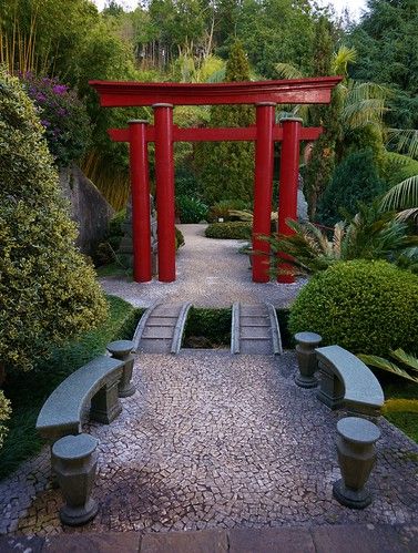 Japanese Garden Backyard, Japanese Rock Garden, Kolam Koi, Small Japanese Garden, Pagoda Garden, Japanese Garden Landscape, Zen Garden Design, Japanese Zen Garden, Japan Garden