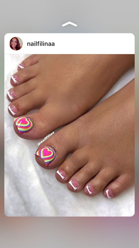 Light Orange Toe Nails, Orange Toenail Designs, Pink And Orange Toenails Pedicures, Y2k Toenail Designs, Pink Nails Feet Toenails, Orange Acrylic Nails, Mauve Nails, Toe Nail Color, Gel Toe Nails