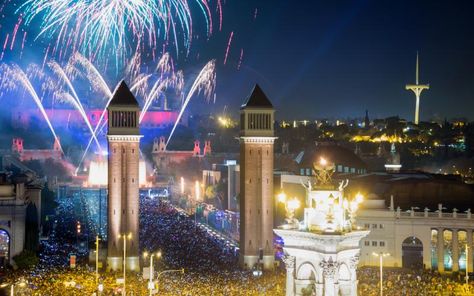 How New Year's Eve is celebrated throughout Spain | Fascinating Spain Barcelona New Years Eve, New Years Traditions, New Year Fireworks, New Year's Eve Celebrations, Song Of The Year, Seville Spain, Square Dancing, Best Places To Live, Majorca