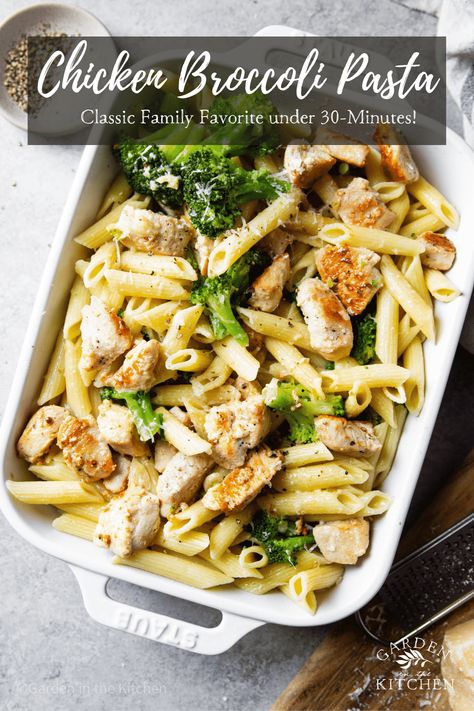 Chicken Broccoli Ziti, Chicken Broccoli Pasta Recipes, Chicken Ziti, Broccolini Pasta, Chicken Breast Pasta, Pan Fried Chicken Breast, Broccoli Pasta Recipe, Chicken Broccoli Pasta, Chicken Penne