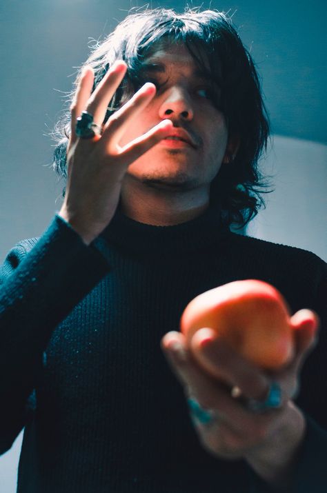 Aesthetic Male Reference, Person Holding Up Hand Reference, Hand Poses Holding, Hand On Top Of Head Reference, Male Holding Something Reference, Holding Apple Reference Drawing, Holding Out Hand Pose, Hand To Head Pose, Eating Apple Pose Reference