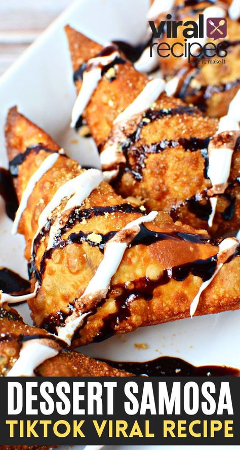 Nutella S’mores Samosas is one of this year’s best and most sought-after trending dessert recipes. These little bites of goodness discovered initially on TikTok take the fried samosa to the next level. #samosa #dessert @EasyViralRecipes Dessert Samosa Recipe, Tik Tok Viral Recipes, Viral Tik Tok Recipes, Wonton Desserts, Samosa Sauce, Halal Desserts, Viral Desserts, Samosa Recipes, Trending Desserts