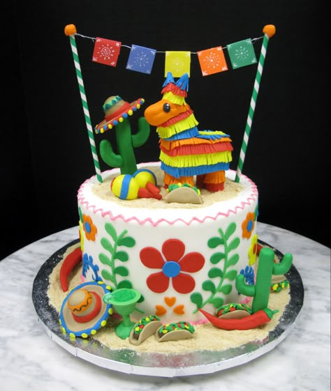 Mexico Theme Cake, Fiesta Theme Birthday Cake, Loteria Cake Ideas, Mexican Cake Ideas Birthdays, Fiesta Theme Party Cake, Cinco De Mayo Cake Ideas, Mexican Cake Decoration, Mexican Theme Birthday Cake, Fiesta Cake Ideas