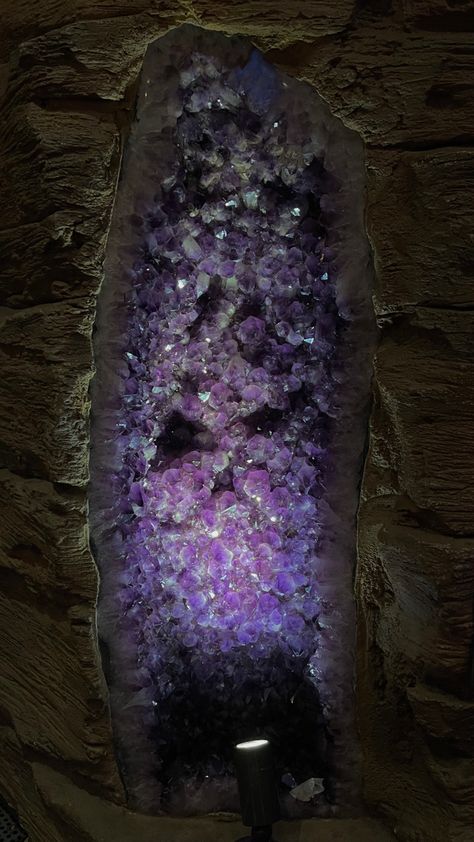 #aesthetic #crystals #pruple #purplecrystal #rock #crystalrock Aesthetic Crystals, Rock Aesthetic, Purple Crystals, Rocks And Crystals, Aesthetic Pictures, My Pictures, Amethyst, Texture, Writing