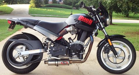 Buell Blast, Beginner Motorcycle, Buell Motorcycles, Motorcycle Brands, Motorised Bike, Biker Chick, Motorcycle Helmets, Cafe Racer, Bike