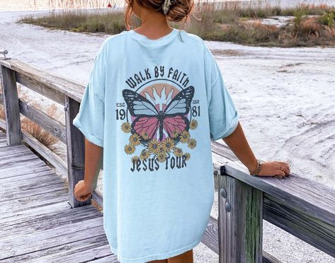 Christian Fits, Jesus Merch, Jesus Revolution, Bible Verse Shirts, Pray Shirt, Cute Outfits Dresses, Catholic Shirt, Cricut Projects Easy, Jesus Clothes