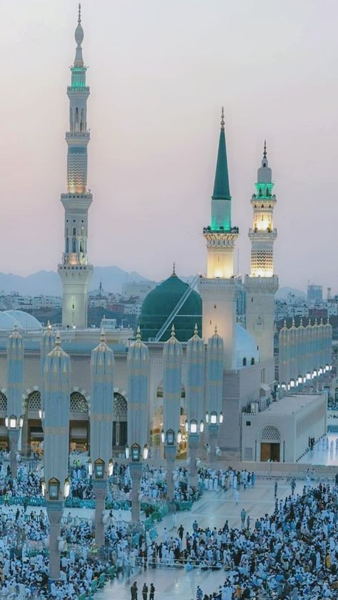 Islam Aesthetics, Islamic Wallpapers, Jumma Mubarak Beautiful Images, Soul Journey, Mecca Kaaba, Makkah Madina, Medina Mosque, Imagination Art, Best Nature Images