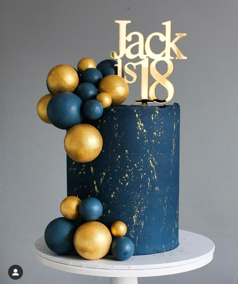 Male Birthday Cake Ideas, Denim Cake, 18th Birthday Cake For Guys, Navy Blue Cake, Boys 16th Birthday Cake, Boys 18th Birthday Cake, Modern Birthday Cakes, 15th Birthday Cakes, Blue Birthday Cakes