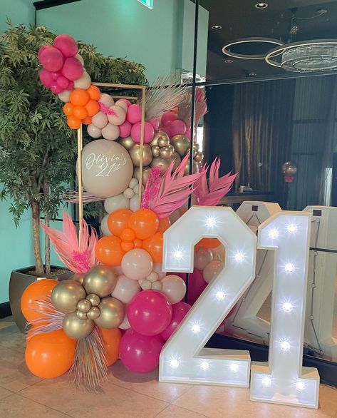 21st Birthday Party Decor, 21st Party Decorations, 21st Decorations, 21st Birthday Themes, 21st Birthday Balloons, Sunset Theme, Spring Birthday Party, 21st Bday Ideas, Sunset Party