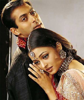 Undoubtedly, one of the most good looking bollywood couple :) Salman Khan Aishwarya Rai, Hum Dil De Chuke Sanam, ऐश्वर्या राय, Mani Ratnam, Salman Khan Photo, Romantic Drama Film, Aishwarya Rai Photo, Sanjay Leela Bhansali, Bollywood Couples