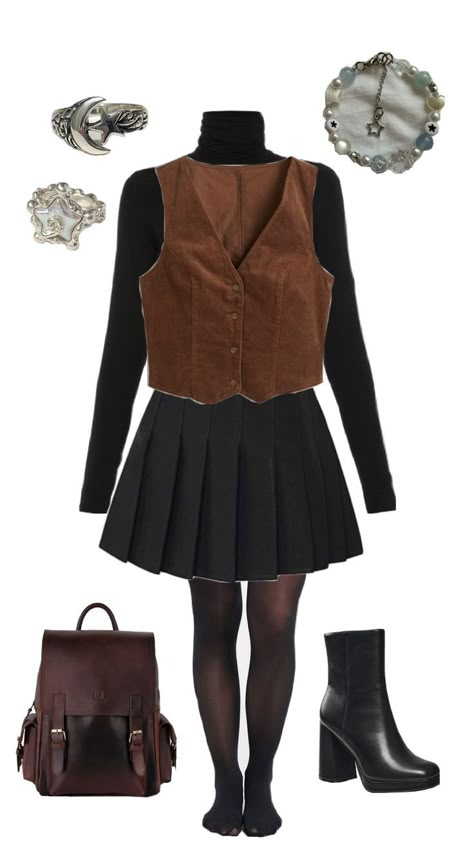 season 1 Teenage Witch Outfits, Modern Witch Outfit, Witch Outfits, Witchy Outfits, Sabrina The Teenage Witch, Modern Witch, Witch Outfit, Dark Shades, Lookbook Outfits