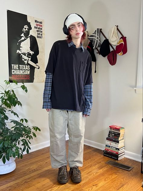 How To Layer Tshirts Outfit Ideas, Masc Winter Fit, Layered Male Outfits, Flannel And Tshirt Outfits, Grunge Ftm Outfits, Fem Man Outfits, Masc Winter Outfits For Women, How To Dress More Masculine, Masc Street Wear