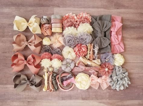 Headband Station Baby Shower, Headband Making Station Baby Shower Diy, Headband Station Baby Shower Diy, Baby Shower Bow Making Station, Baby Shower Headband Station, Headband Making Station, Headband Station, Baby Girl Cookies, Diy Baby Headbands