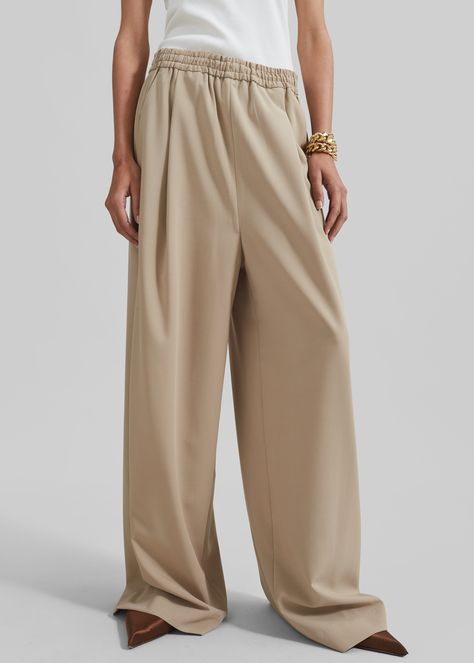 White wide leg trousers