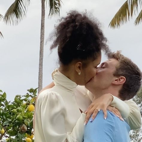 I Married My Best Friend, Married My Best Friend, Swirl Couples, Bwwm Couples, Interacial Couples, Lucky Blue Smith, Beachside Wedding, Lucky Blue, Interracial Relationships