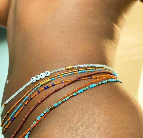 Chain Outfit, Jewelry Hacks, Lip Wallpaper, Waist Jewelry, Flipagram Instagram, Belly Jewelry, Black Femininity, Waist Beads, Black Love Art